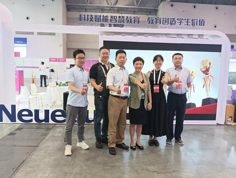 助力第二届“一带一路”国际技能大赛智能汽车软件技术表演赛顺利举办